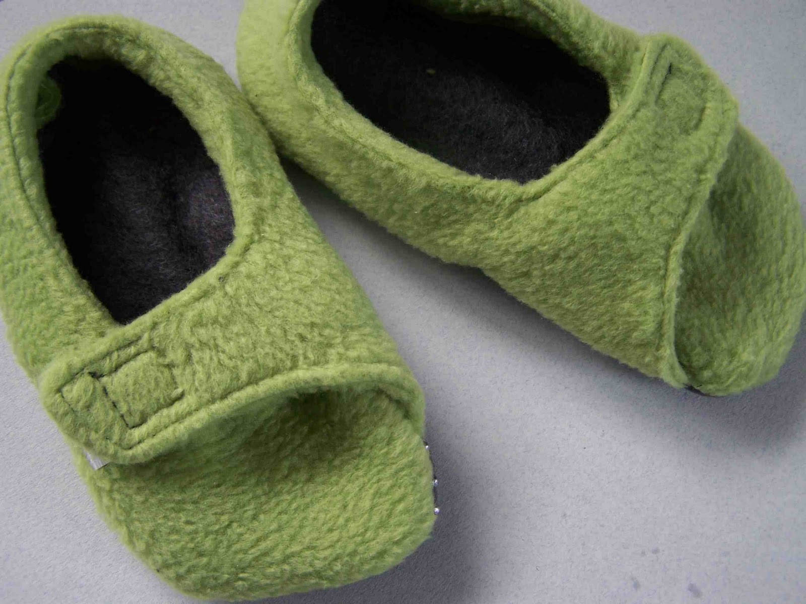 Made By Me Shared With You Fleece Toddler Slippers Tutorial And Pattern Size 7 8